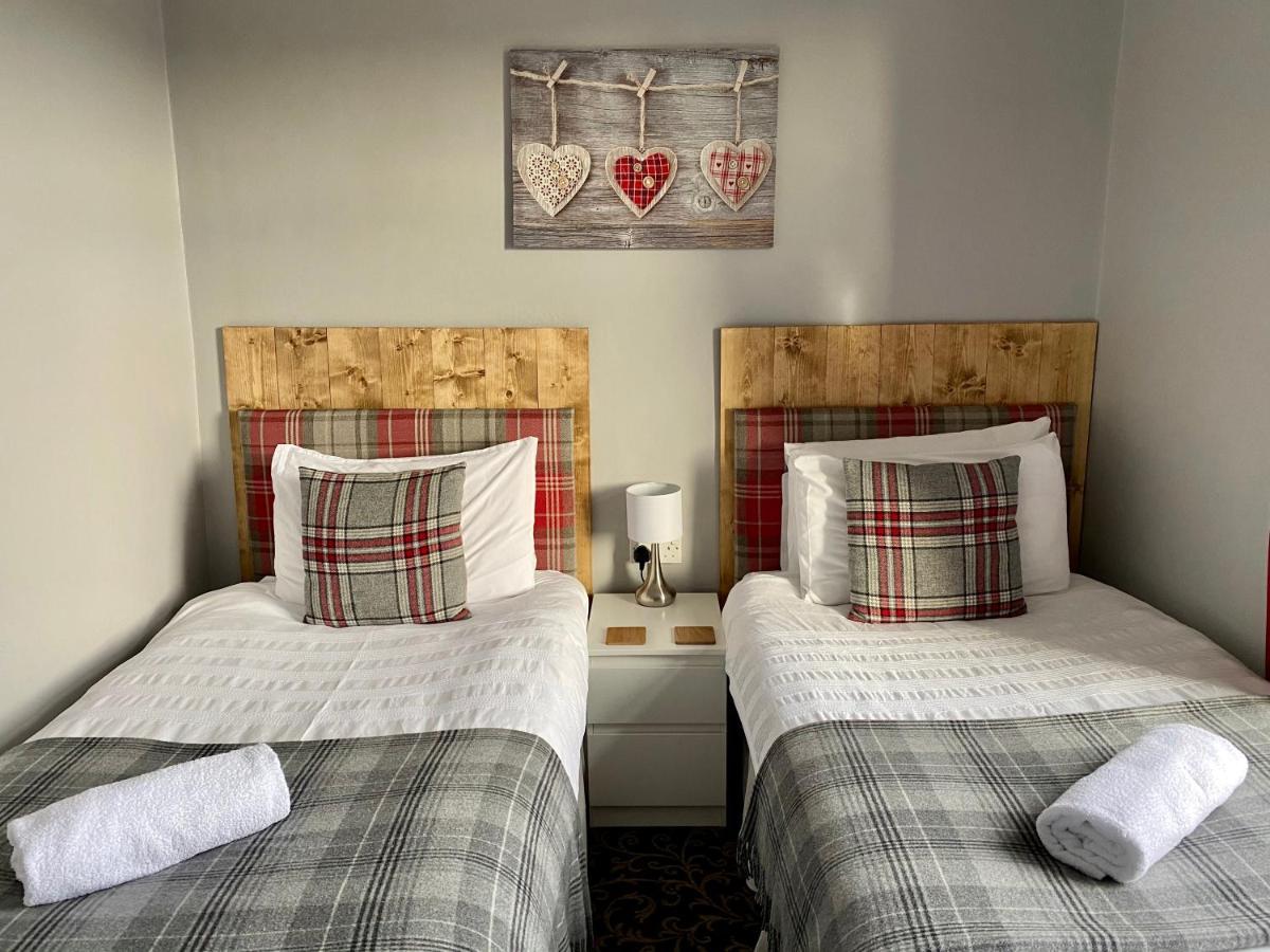דלטון אין פרנס Number 19 Guest House - Self Check In - Under 4 Miles From Barrow In Furness מראה חיצוני תמונה