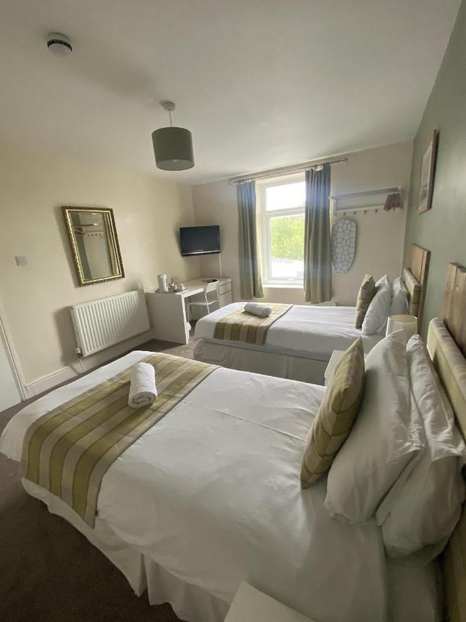 דלטון אין פרנס Number 19 Guest House - Self Check In - Under 4 Miles From Barrow In Furness מראה חיצוני תמונה